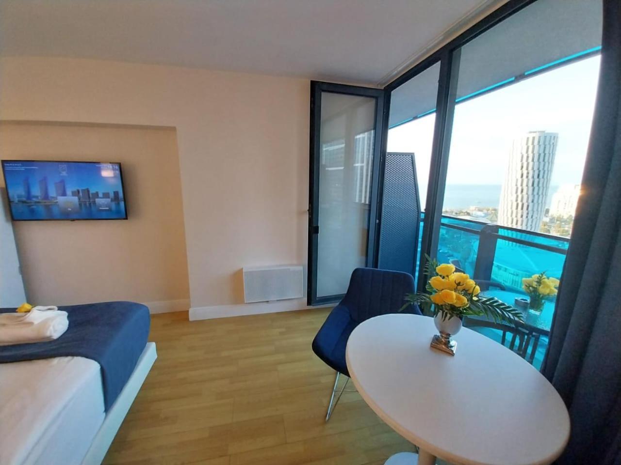 Apart-Hotel Orbi City Batumi Zewnętrze zdjęcie