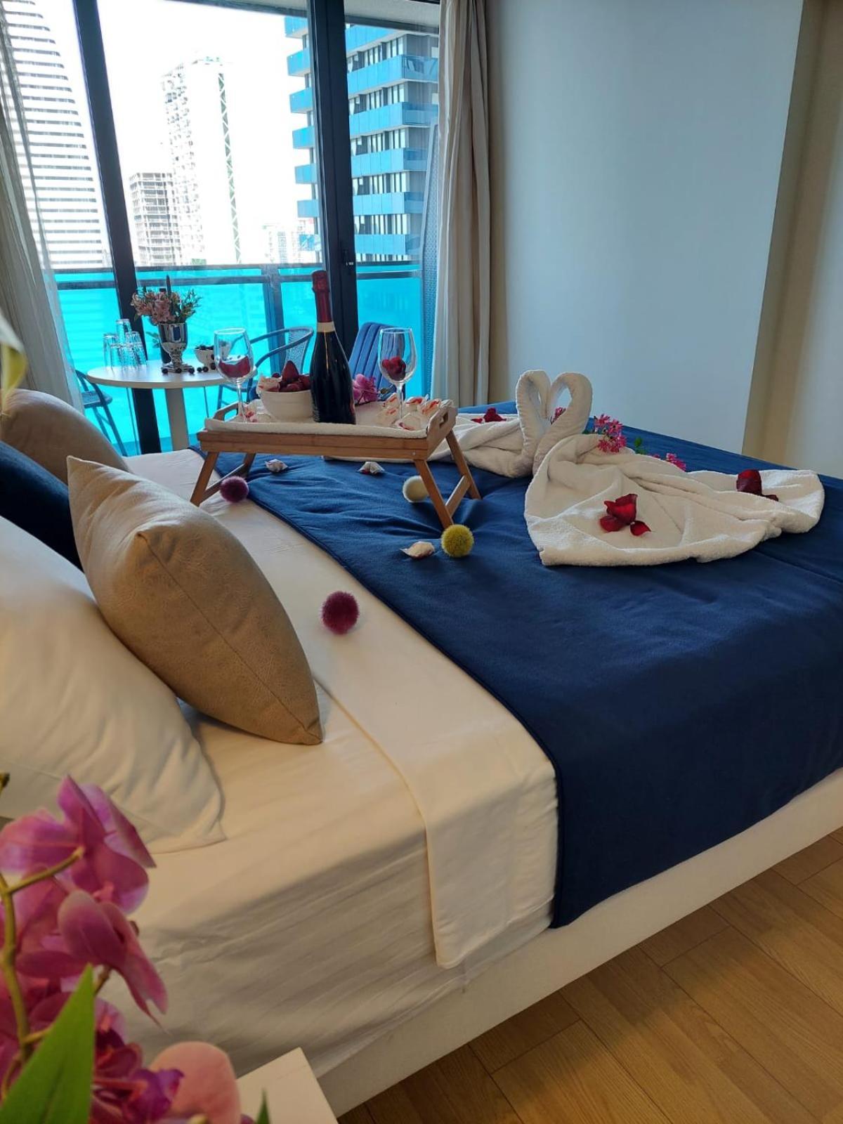 Apart-Hotel Orbi City Batumi Zewnętrze zdjęcie